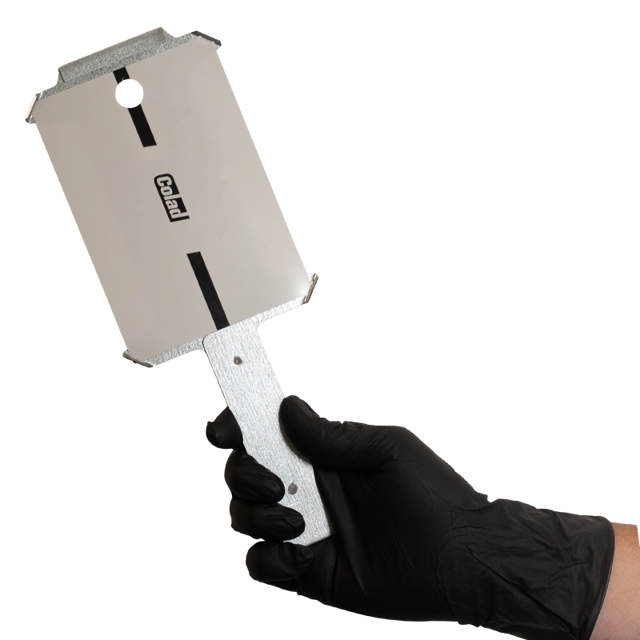 Supporto provini colore a spruzzo